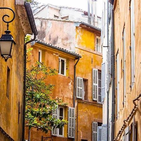 Studio Au Coeur D'Aix Avec Balcon Et Parking Aix-en-Provence Exterior photo